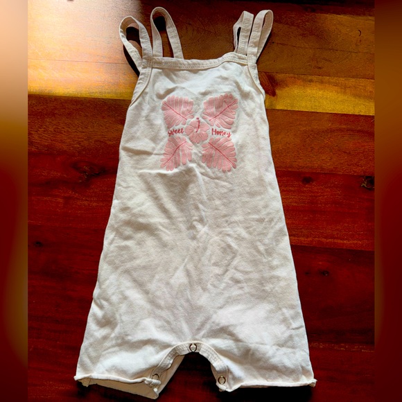 SweetHoney Other - Sweet honey Hawaii 2t romper